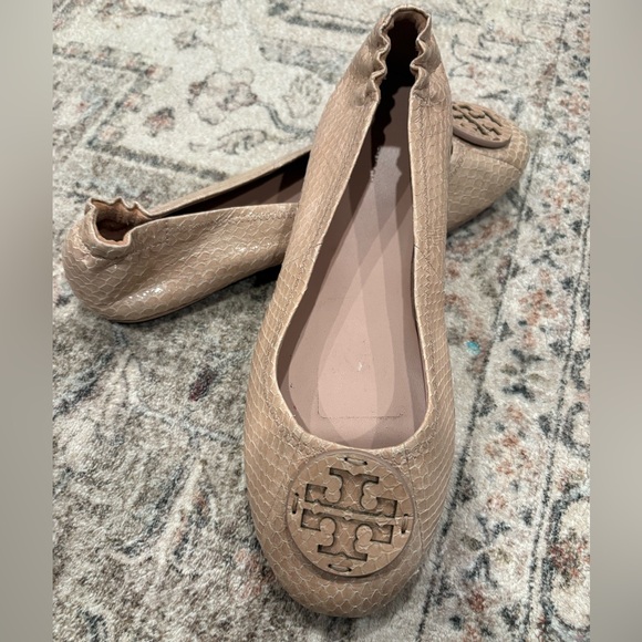 Tory Burch Snakeskin Textured Flats in Beige - Picture 3 of 4